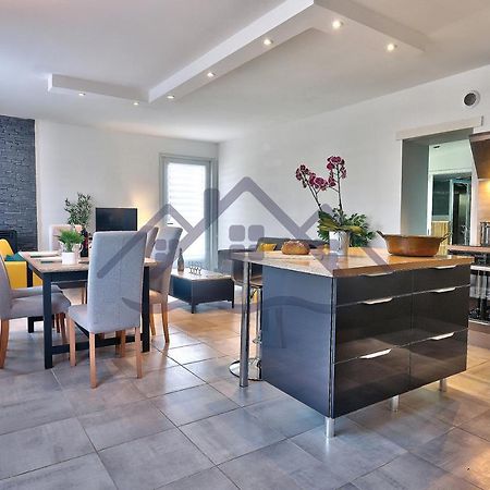 Localise - M33B - Kerbraz, Maison En Duplex Avec Jardin Clos Au Guilvinec - Tout A Pied, Plages, Port, Centre, Commerces, Marche - Wif Inclus - Linge De Lit Inclus Villa Luaran gambar